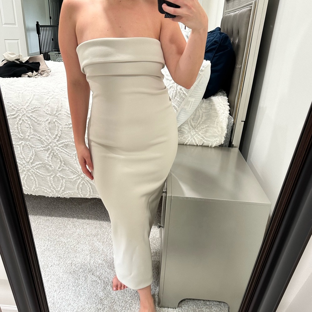 Babaton dress